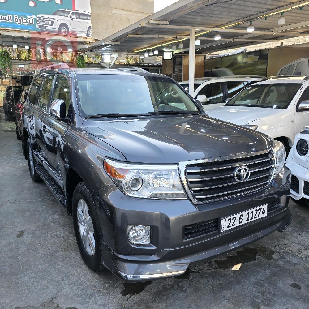 تويوتا لاندكروزر